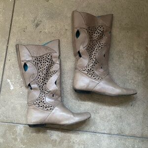 Vintage Matiko Sudi Western Cutout Cowboy Boots